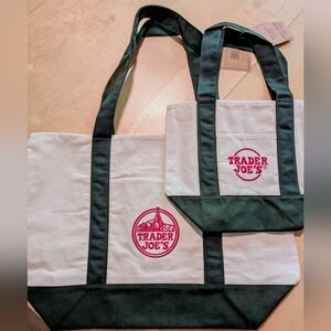 *NEW* Trader Joe's Mini And Large Canvas Tote Bags In Green And White (Set Of 2)